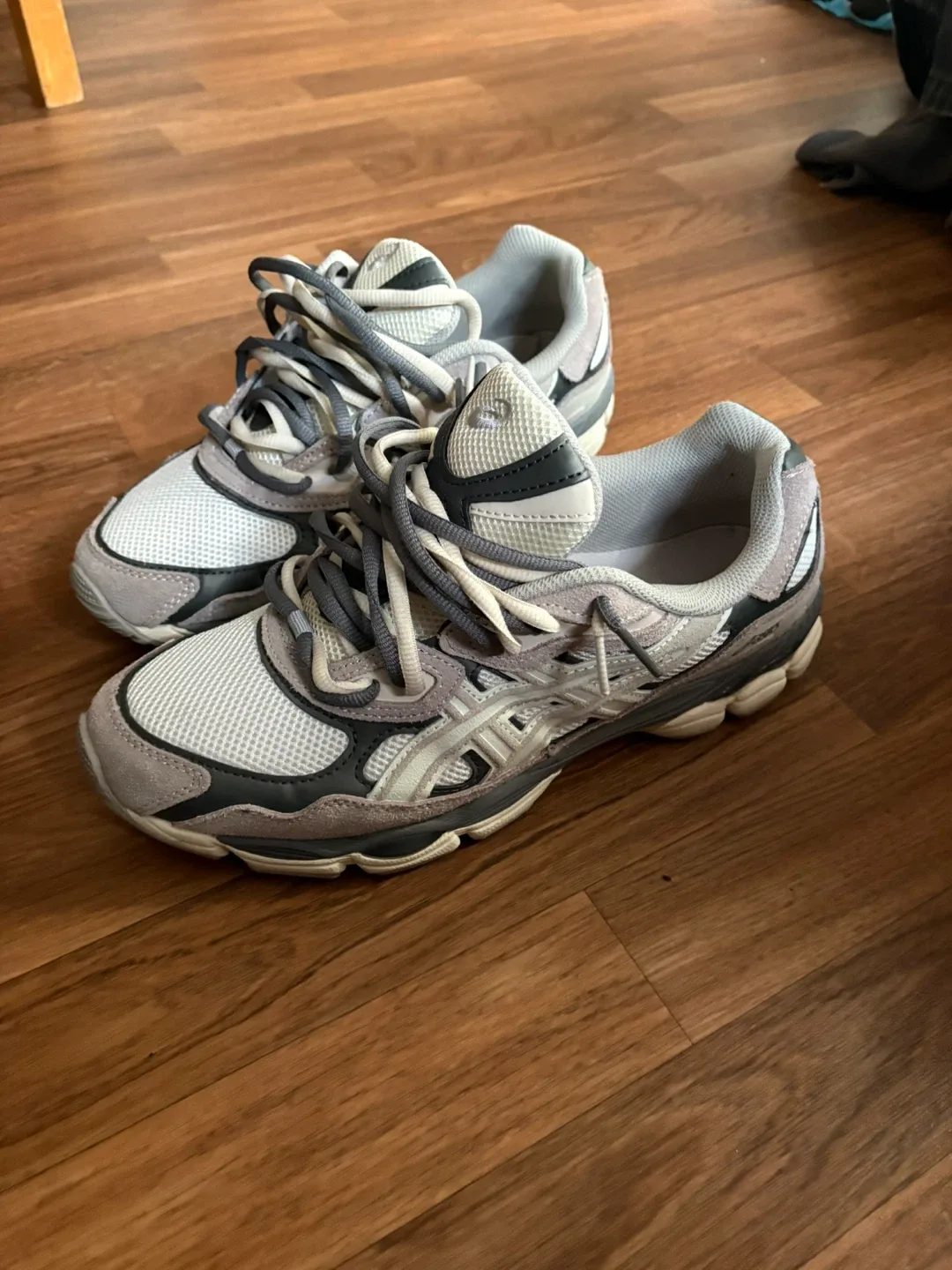 Asics Gel NYC - Cream Oyster Grey image indicator(4)