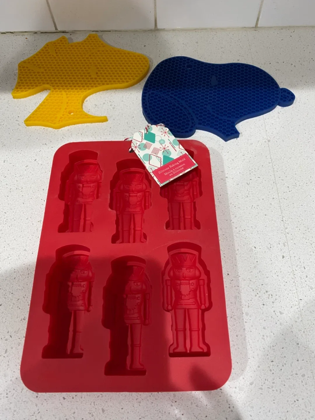 Holiday Baking Mold Nutcracker & 2 Silicone Trivets thumbnail