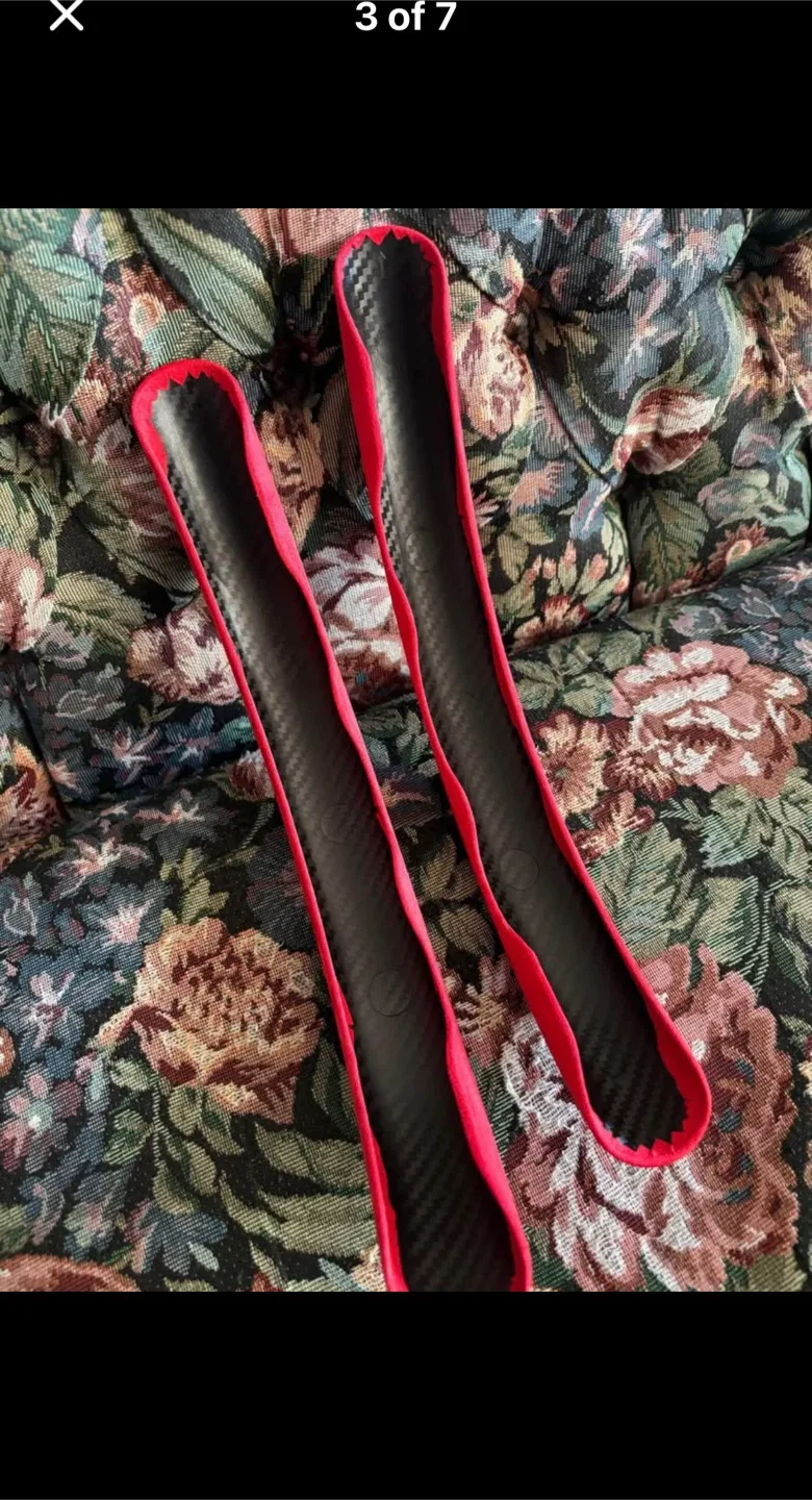 Red steering carbon fibre image indicator(3)