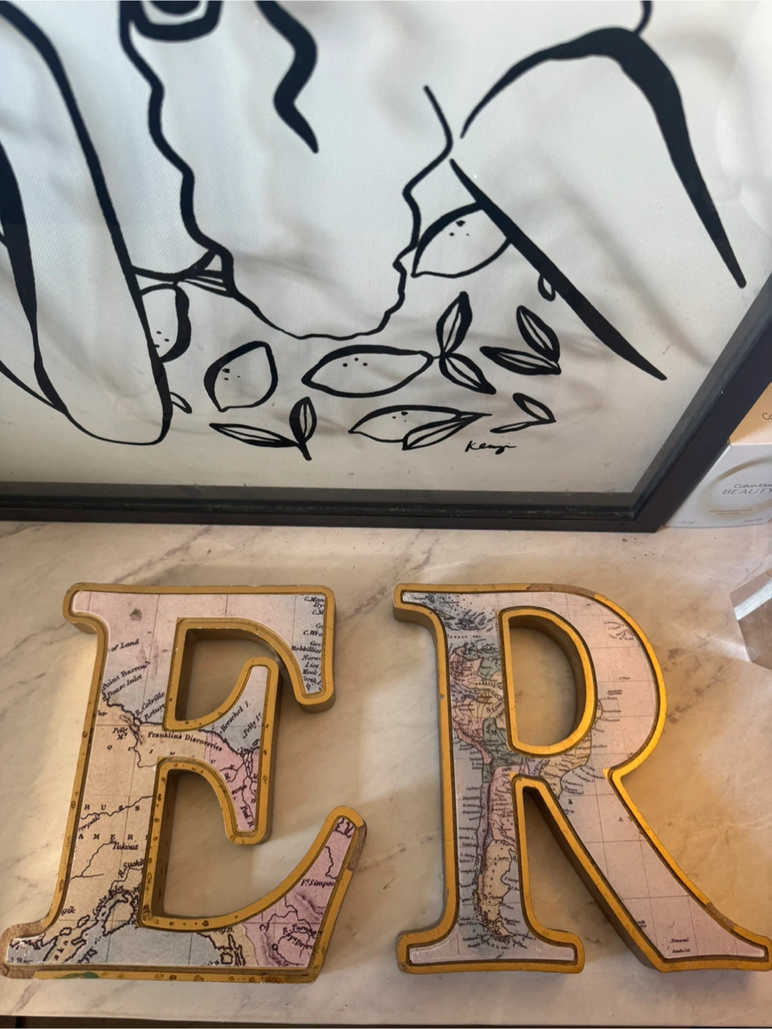 Letter "ER" Wall Decor