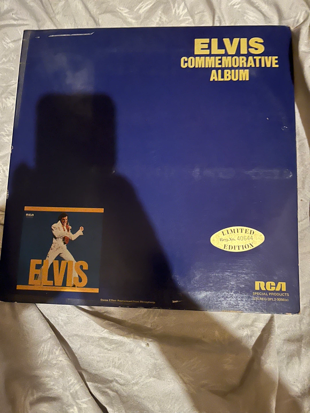 Elvis Commemorative Album - Limited Edition Vinyl - photo 2