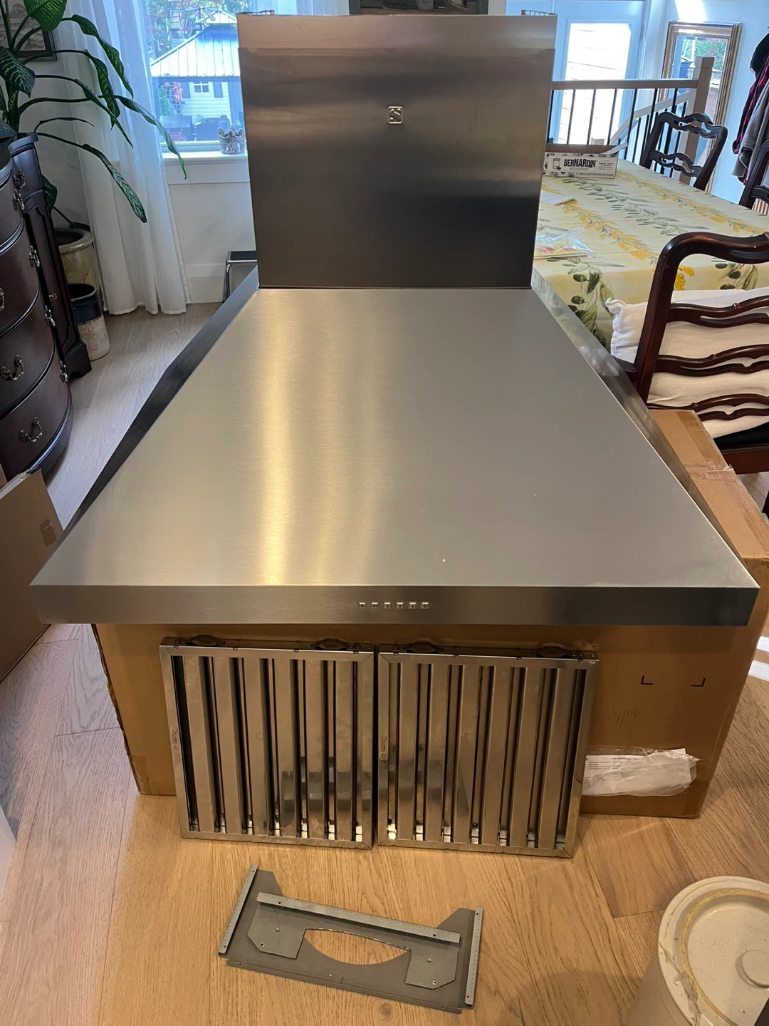 Sirius Professional Range Hood with 1100 CFM - SU8236X