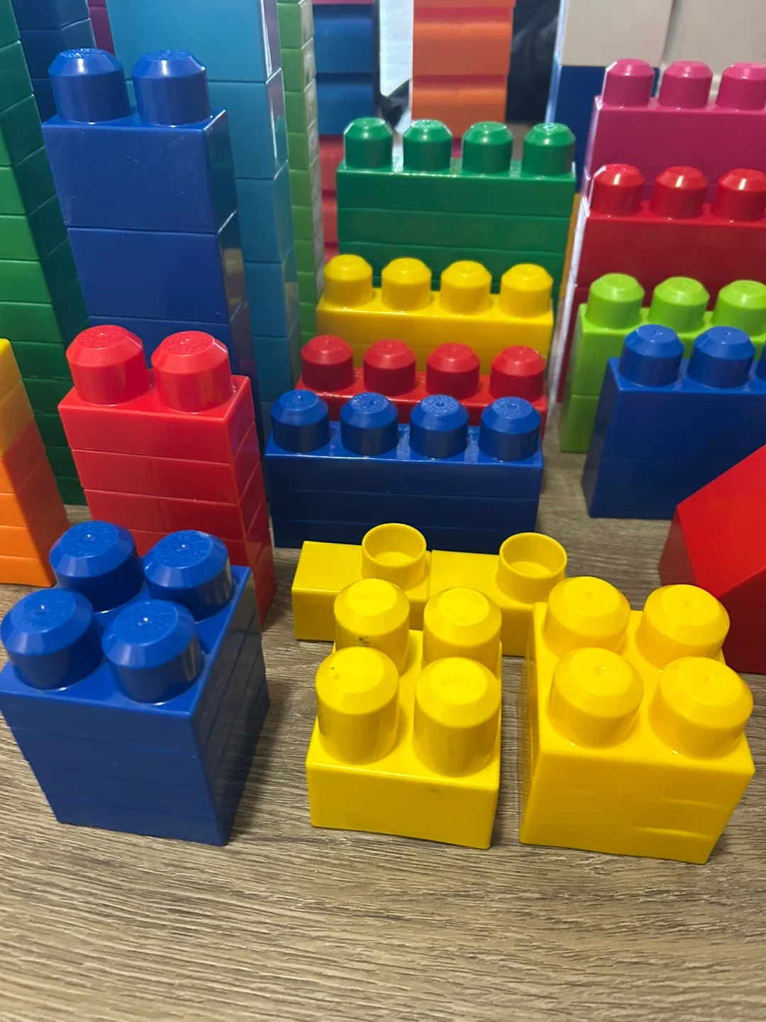 Mega Bloks First Builders Big Building Blocks image indicator(9)