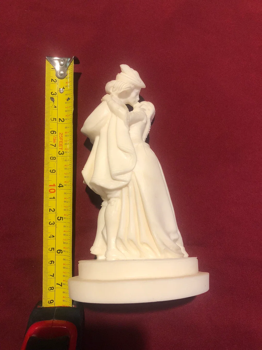 Vintage Figurine - Couple image indicator(3)