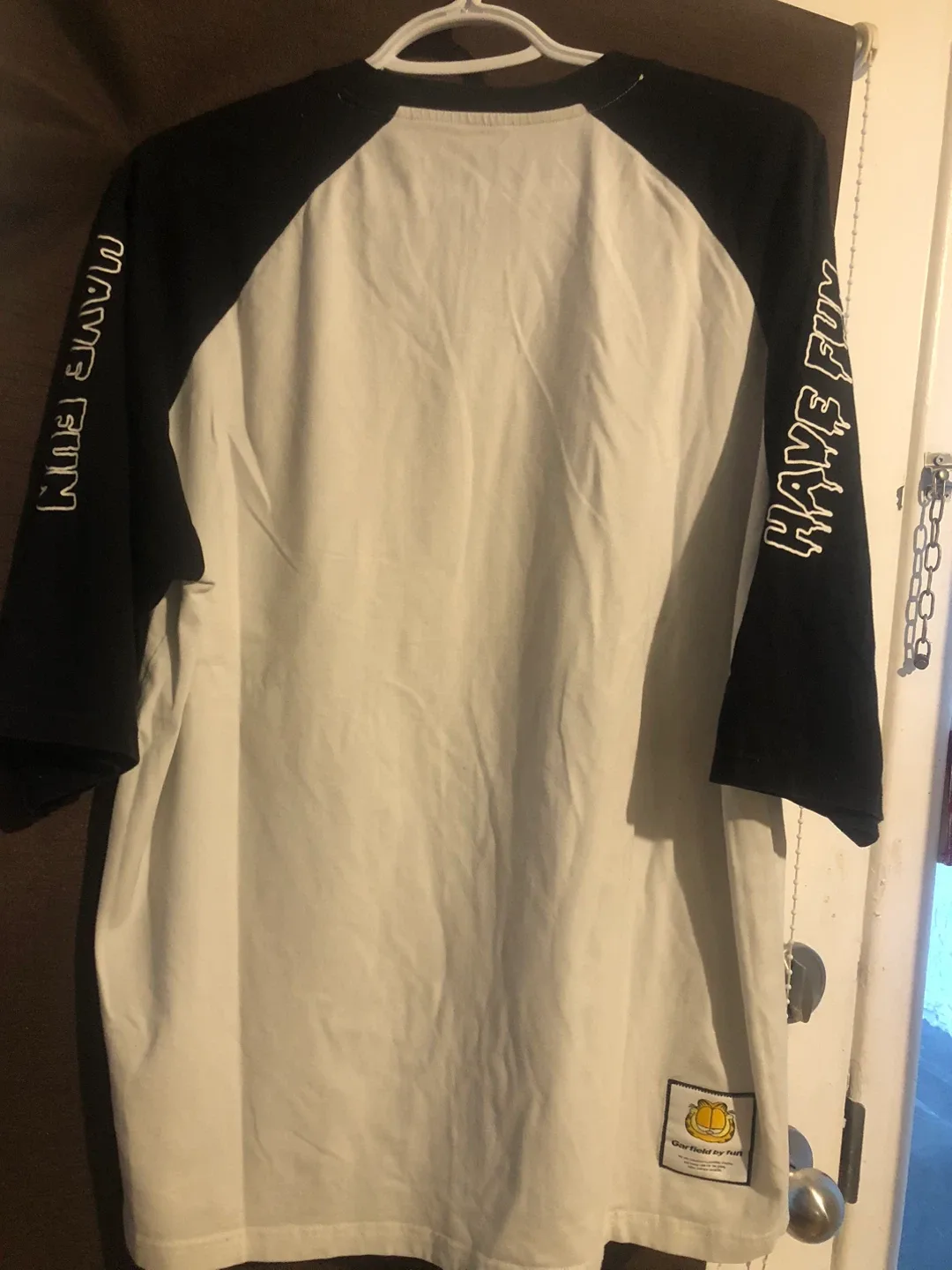 Garfield by Fun Raglan T-Shirt image indicator(2)