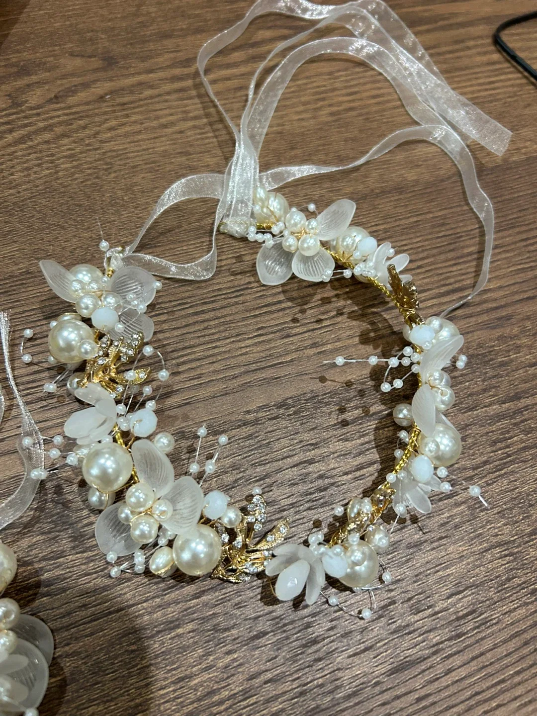 Pearl and Floral Hair Accessories 3 Set thumbnail