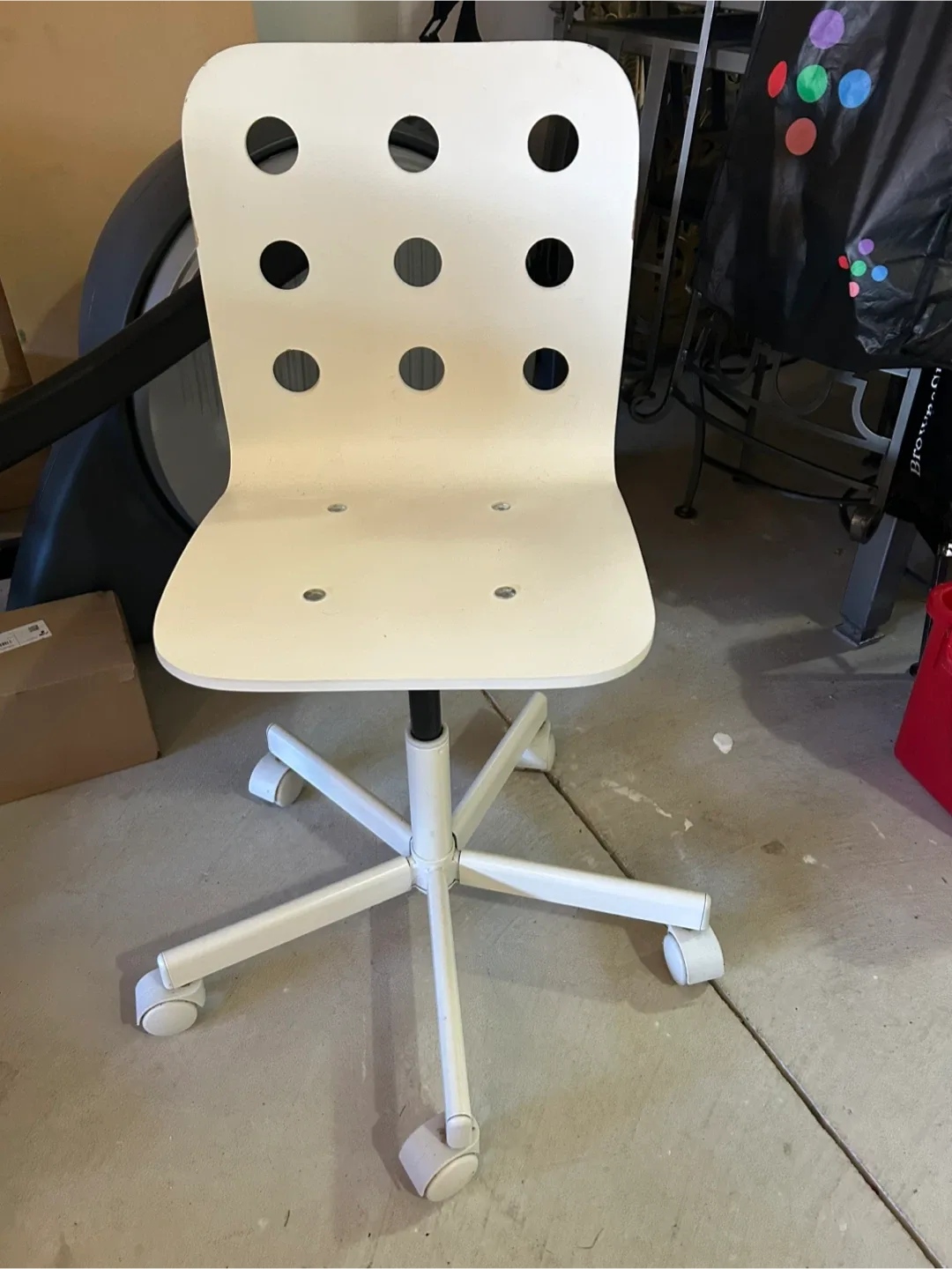 IKEA Jules White Swivel Chair image indicator(2)
