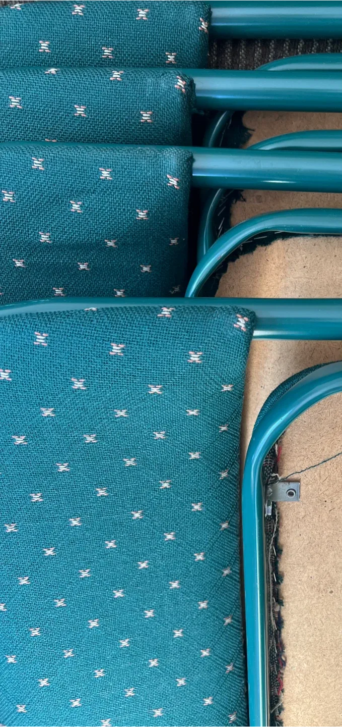 Samsonite Pine Green Folding Table w/4 Upholstered Chairs 🦃🎄 image indicator(2)