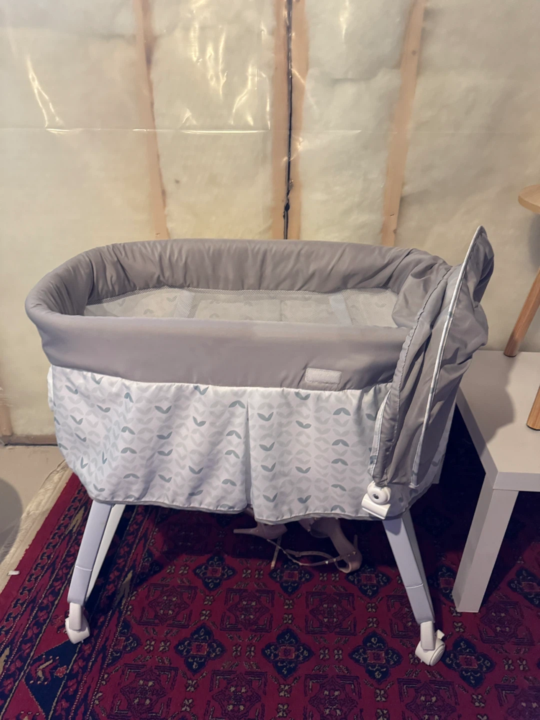 Grey Arm's Reach Co-Sleeper Bassinet