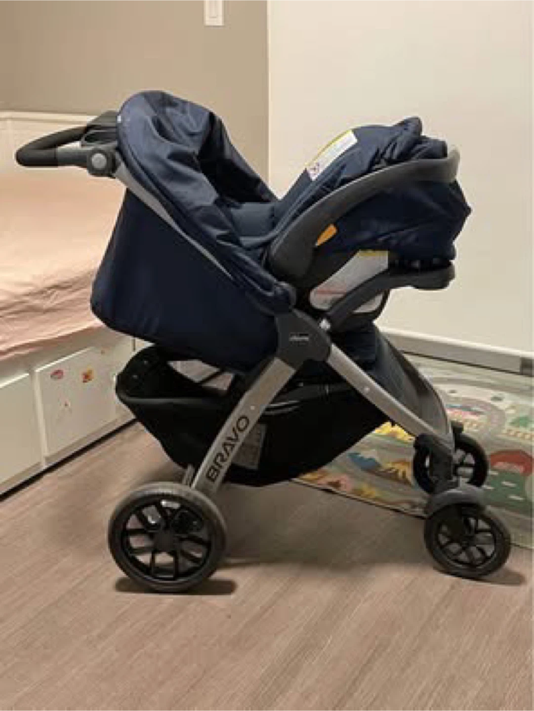 Chicco Bravo Travel System - Navy
