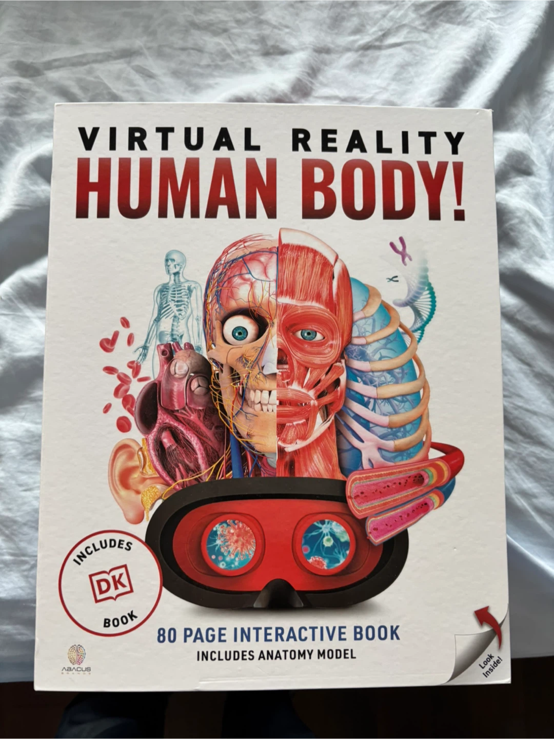 Virtual Reality Human Body! DK Book - photo 3