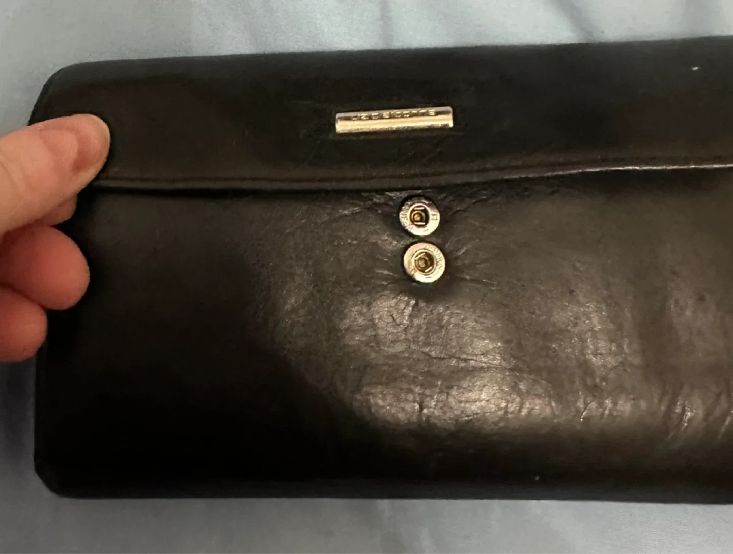 Liz Claiborne Black Leather Wallet image indicator(2)