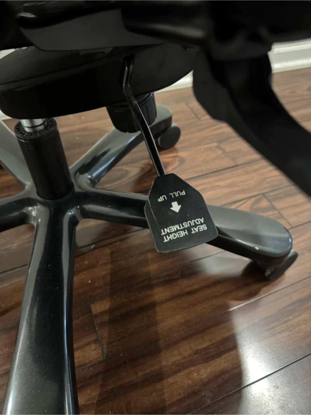 Black Office Chair with Adjustable Height - photo 4