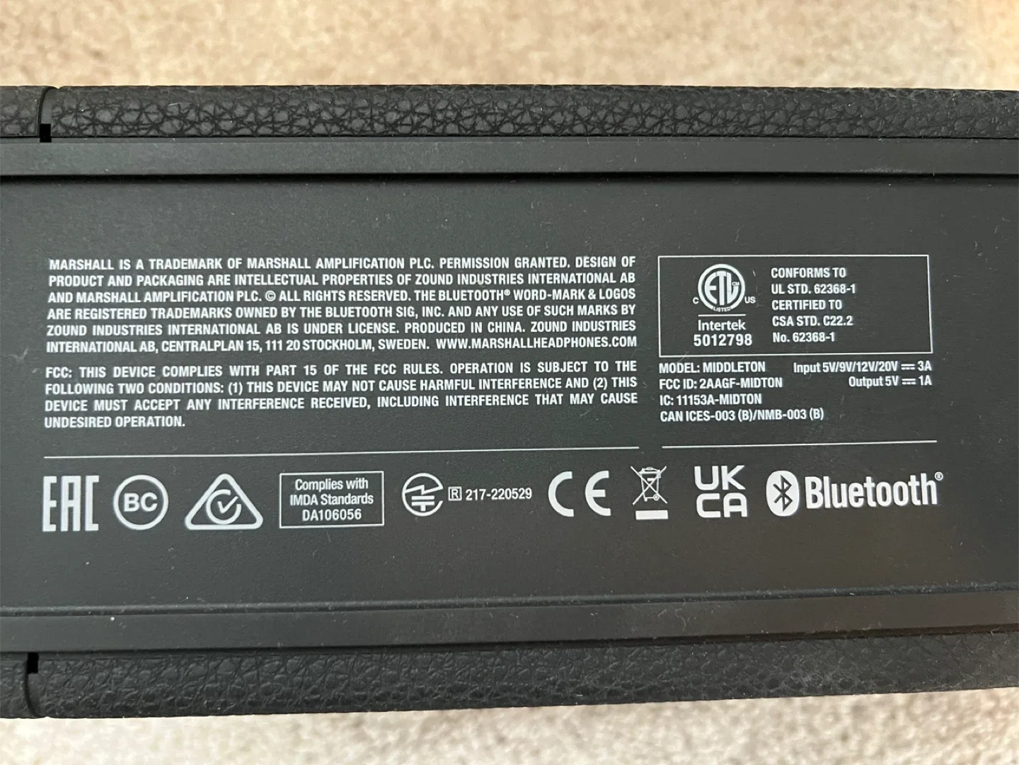 Marshall Middleton Bluetooth Portable Speaker - Black image indicator(5)