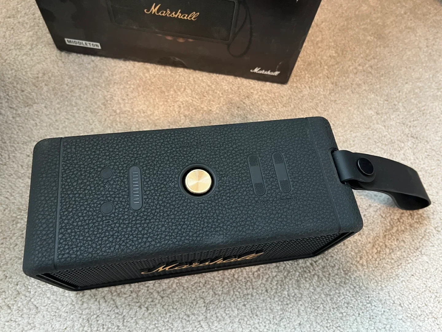 Marshall Middleton Bluetooth Portable Speaker - Black image indicator(3)