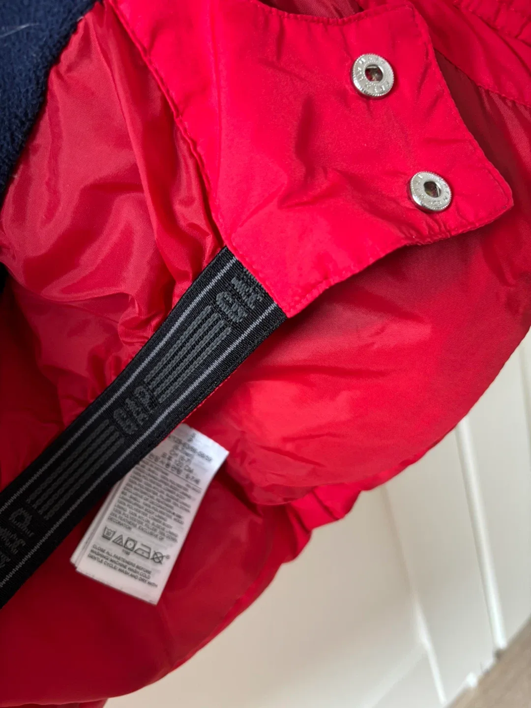 GAP Kids Down Puffer Jacket - Size S image indicator(7)