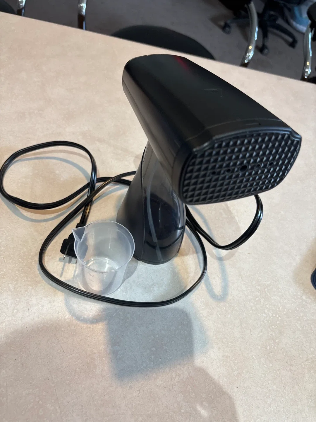 Black Handheld Garment Steamer