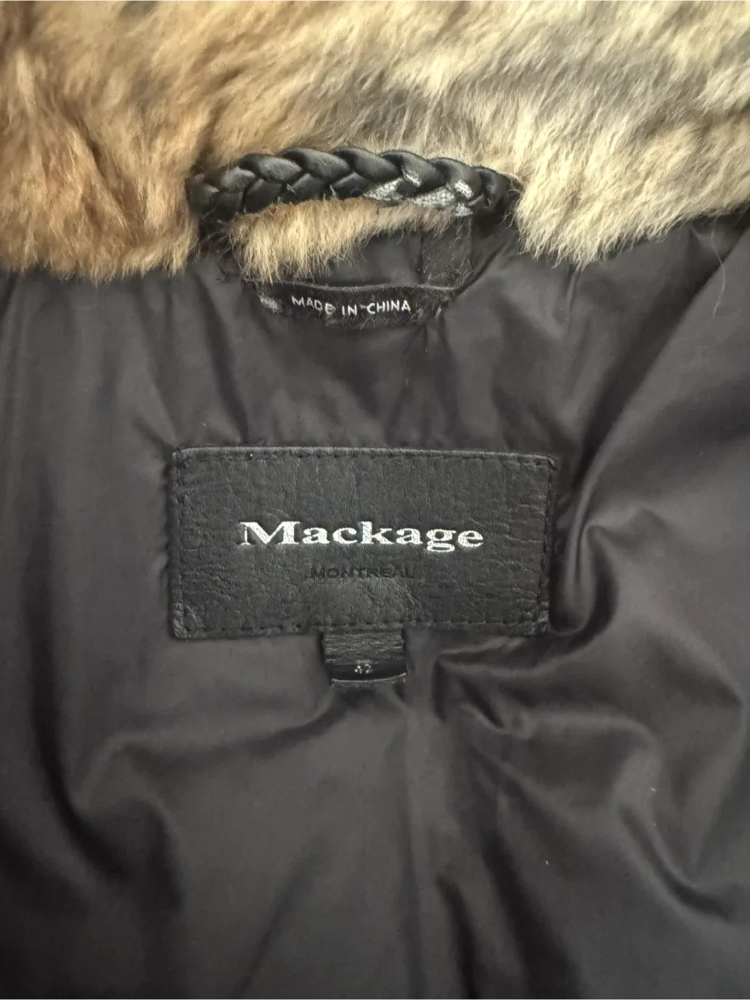 Mackage Montreal Down Bomber Jacket Size 42 image indicator(4)