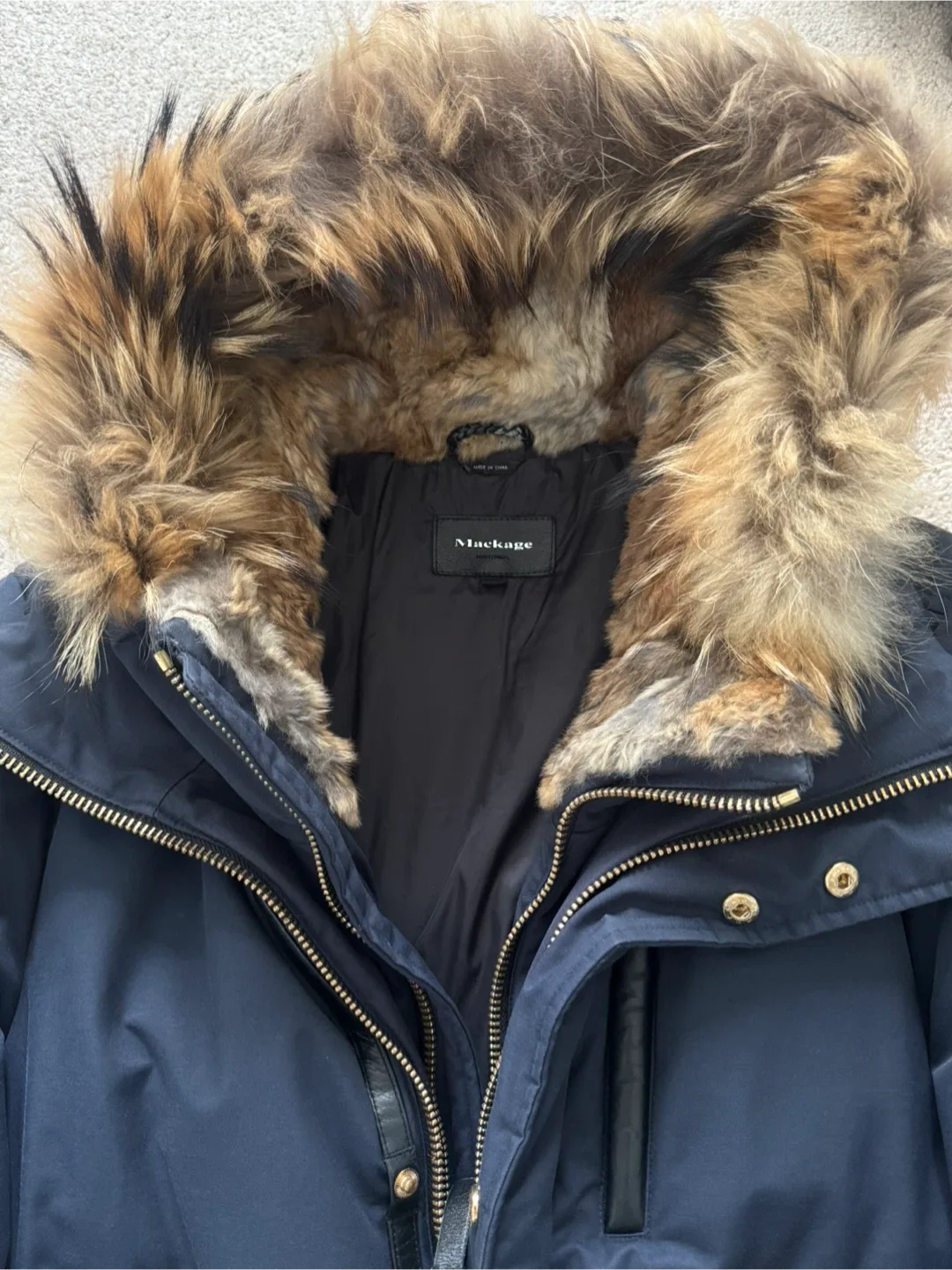 Mackage Montreal Down Bomber Jacket Size 42 image indicator(2)