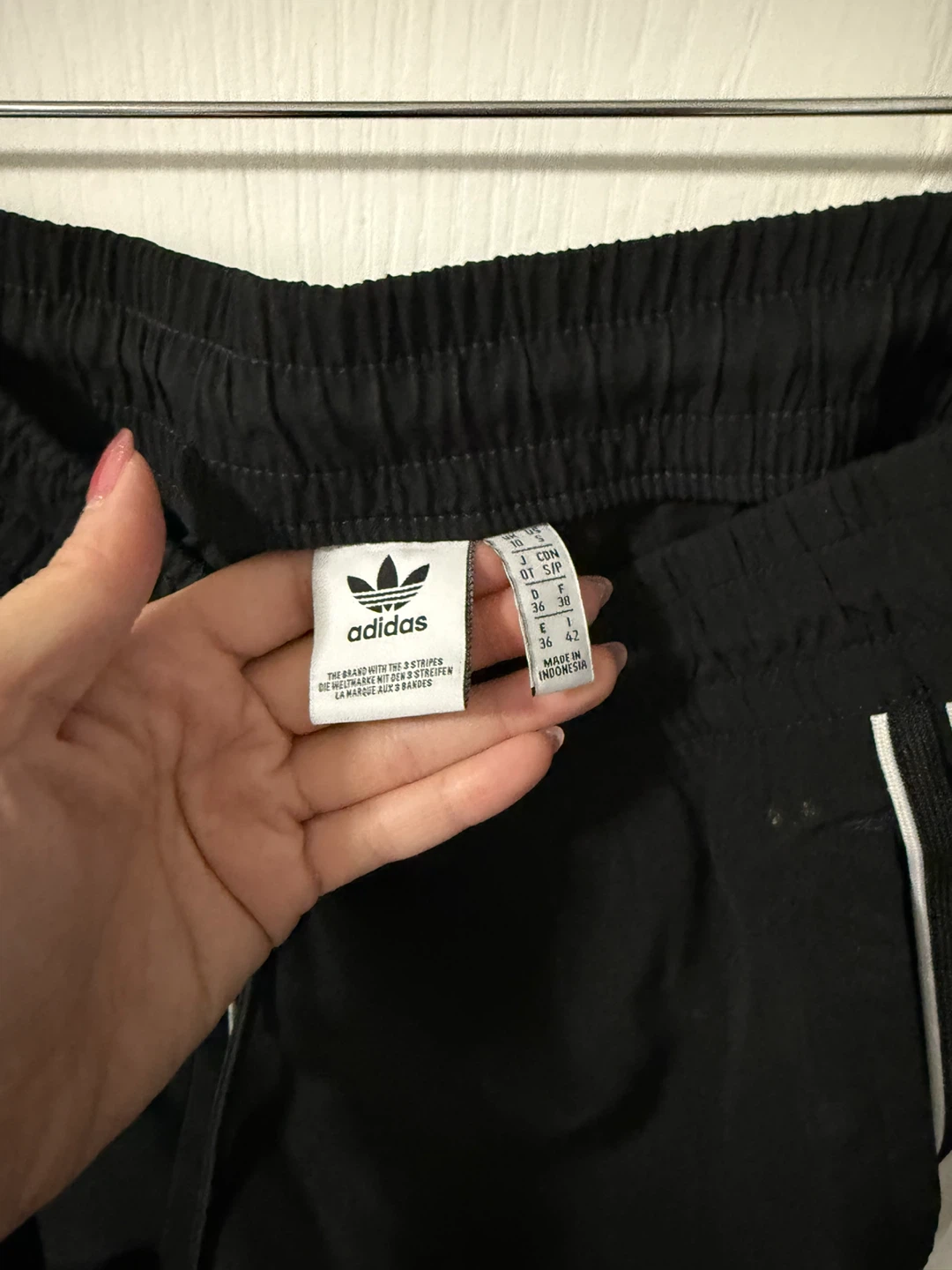Adidas Black Track Pants - Size M - photo 2