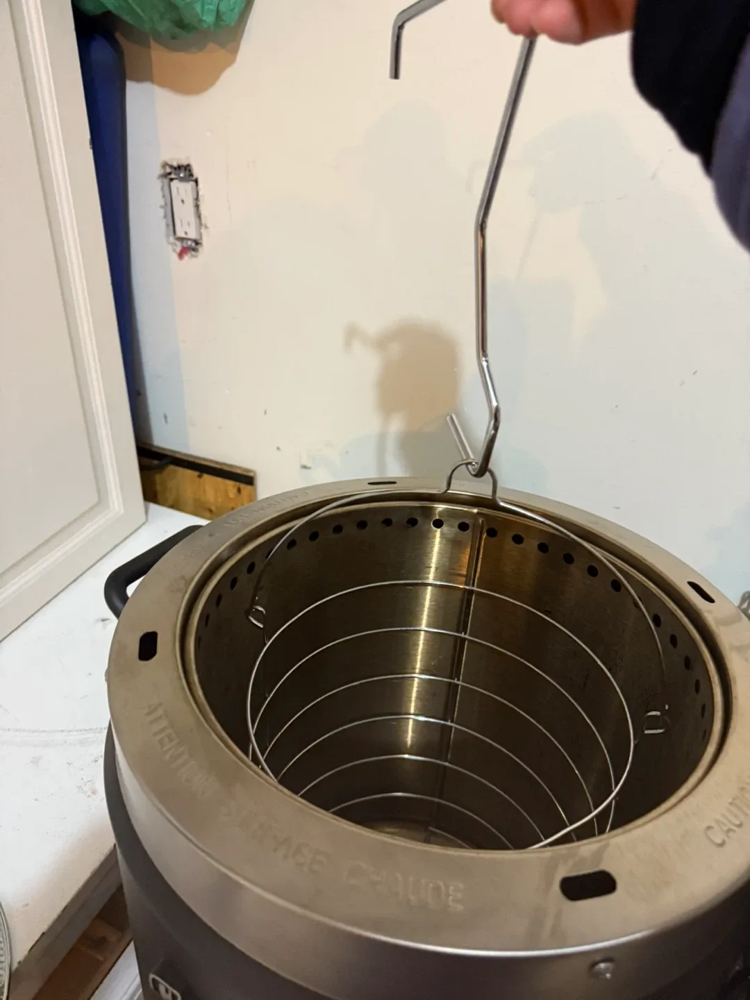 Char-Broil The Big Easy Oil-Less Turkey Fryer image indicator(10)