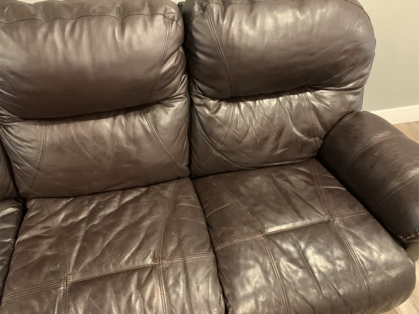 Brown Leather Reclining Sofa image indicator(7)