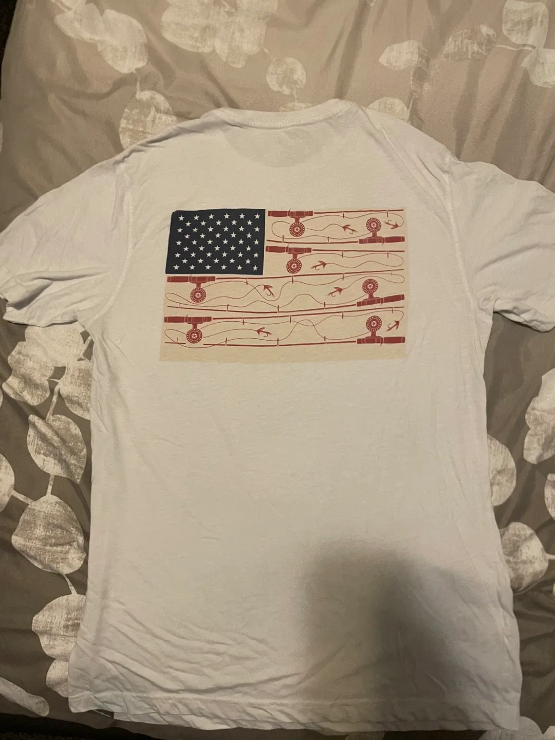 Eddie Bauer White T-Shirt - Men's Size S image indicator(6)