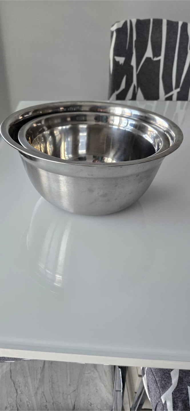 Stainless Steel Mixing Bowls - Set of 2 - photo 2