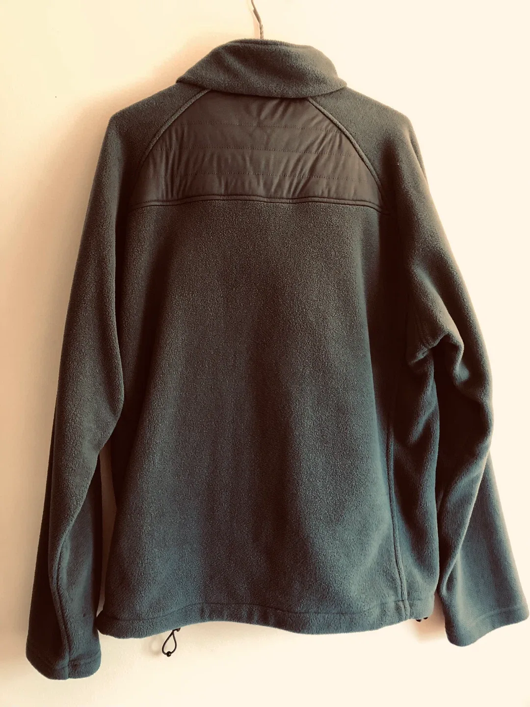 New Balance Fleece Jacket - Size L image indicator(2)