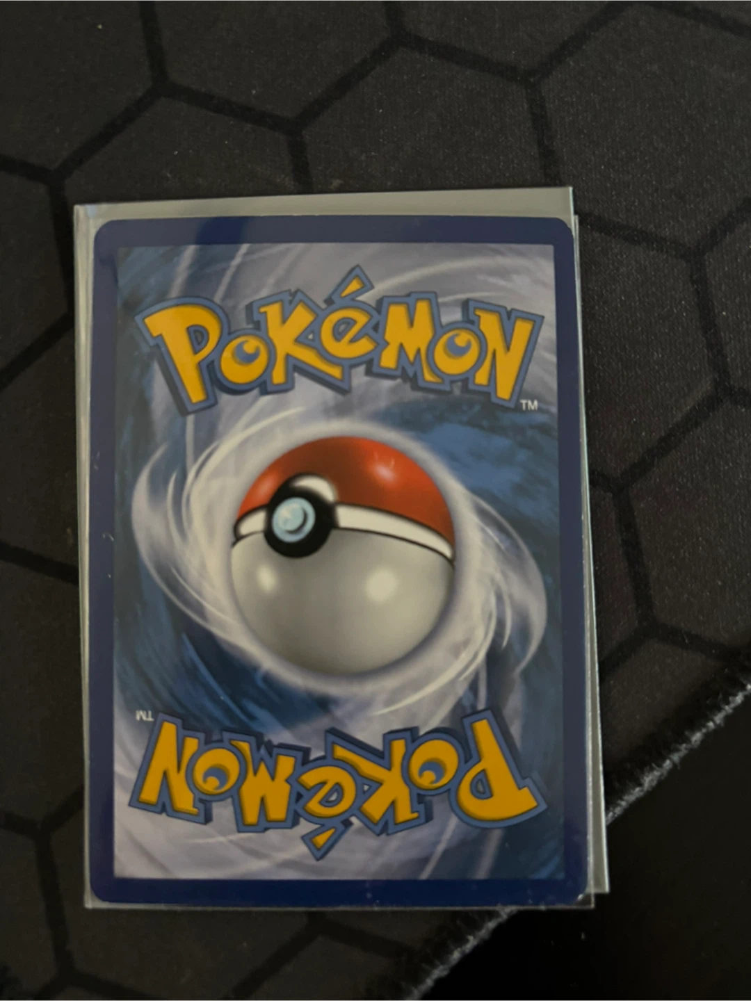 Lightly played M Rayquaza EX Card (roaring skies) - photo 2