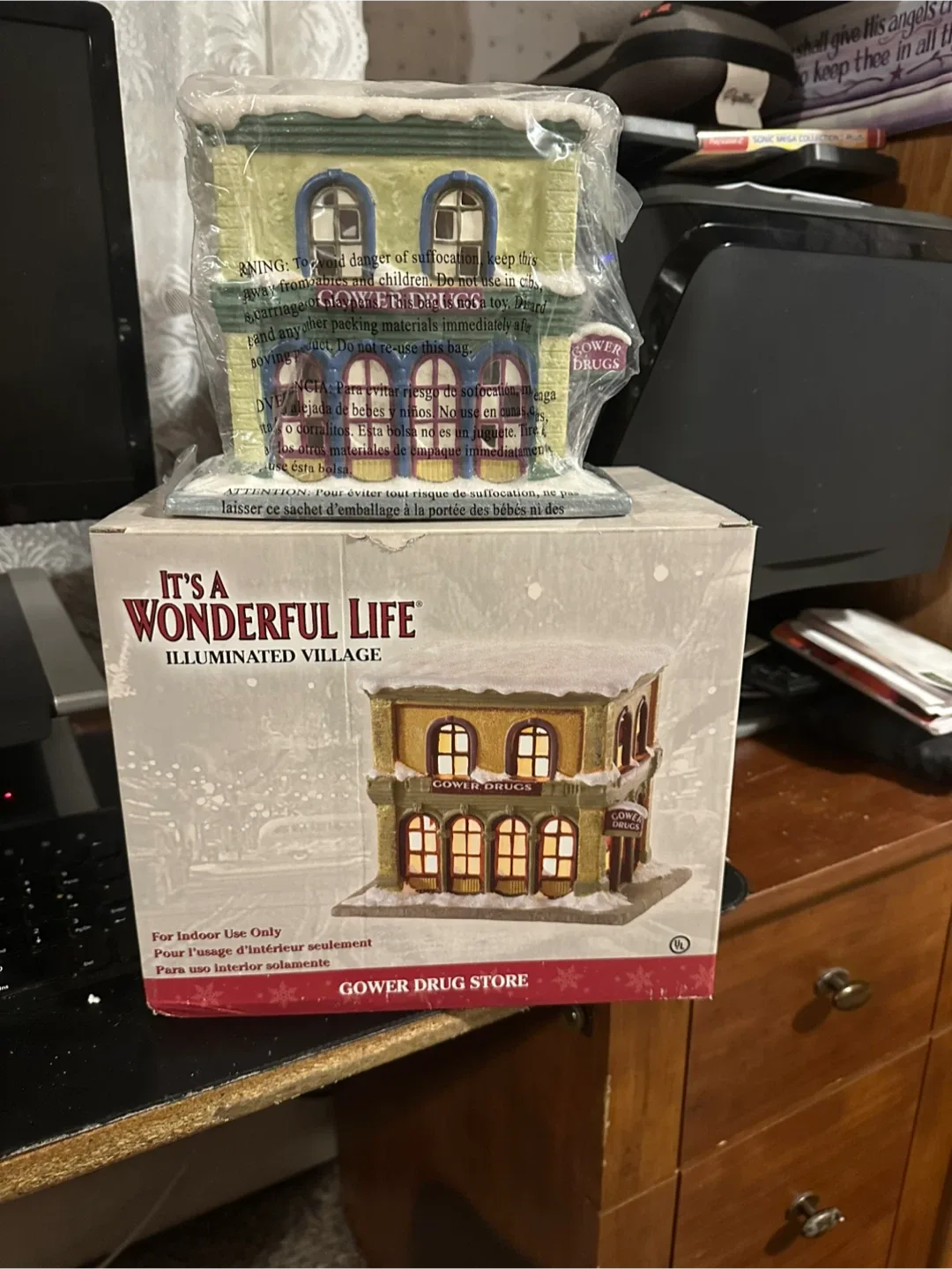 It's a Wonderful Life Gower Drug Store Illuminated Village thumbnail