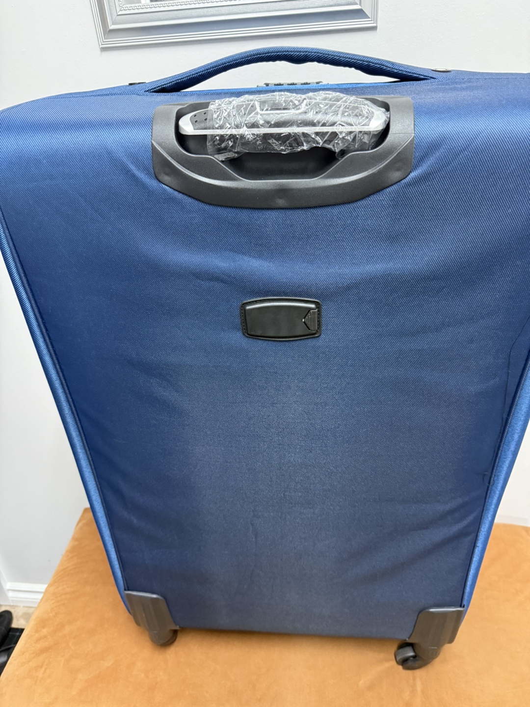 Oriental Glory Blue Suitcase - photo 2