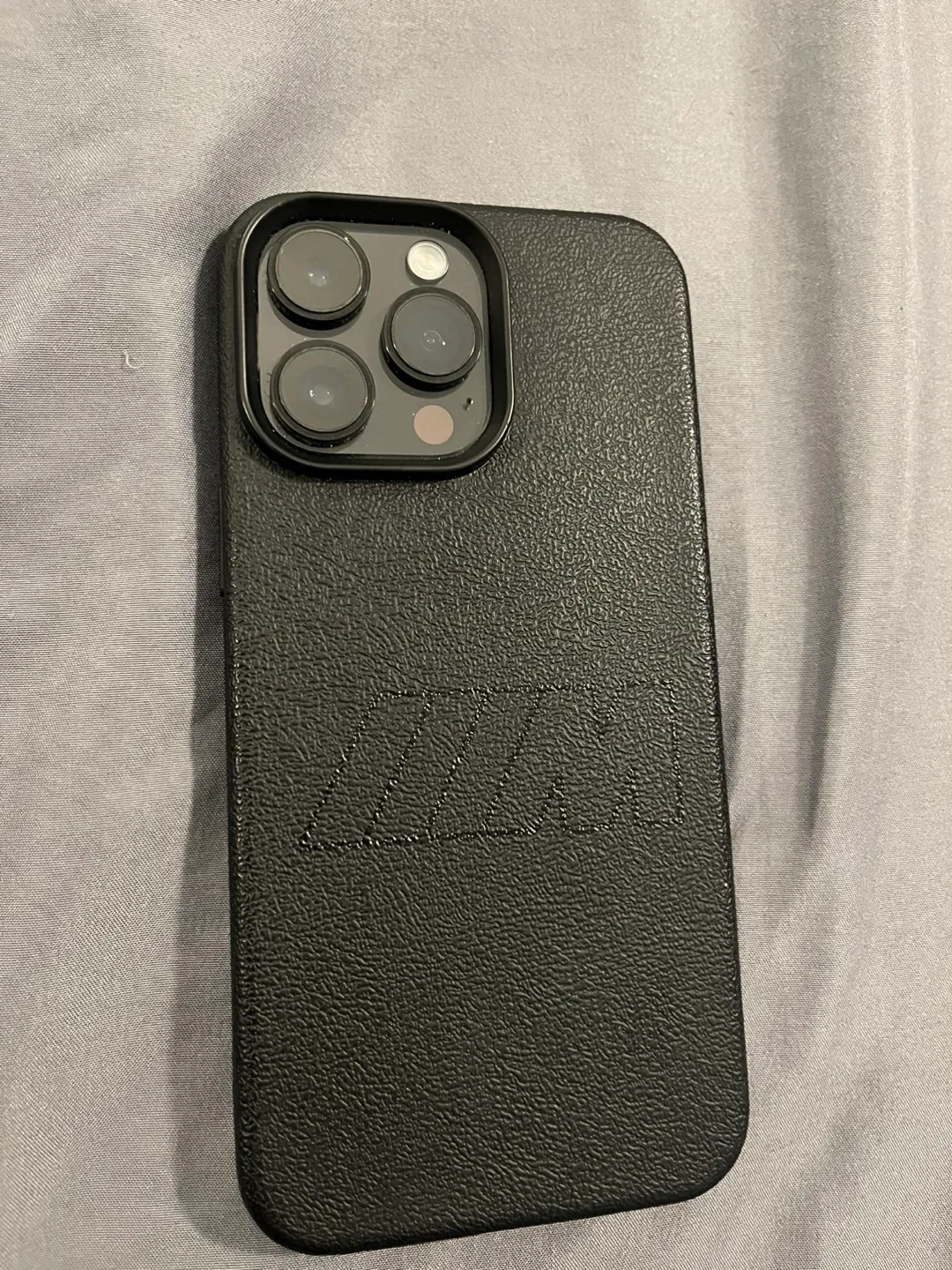 iPhone 14 Pro - Excellent Condition image indicator(2)