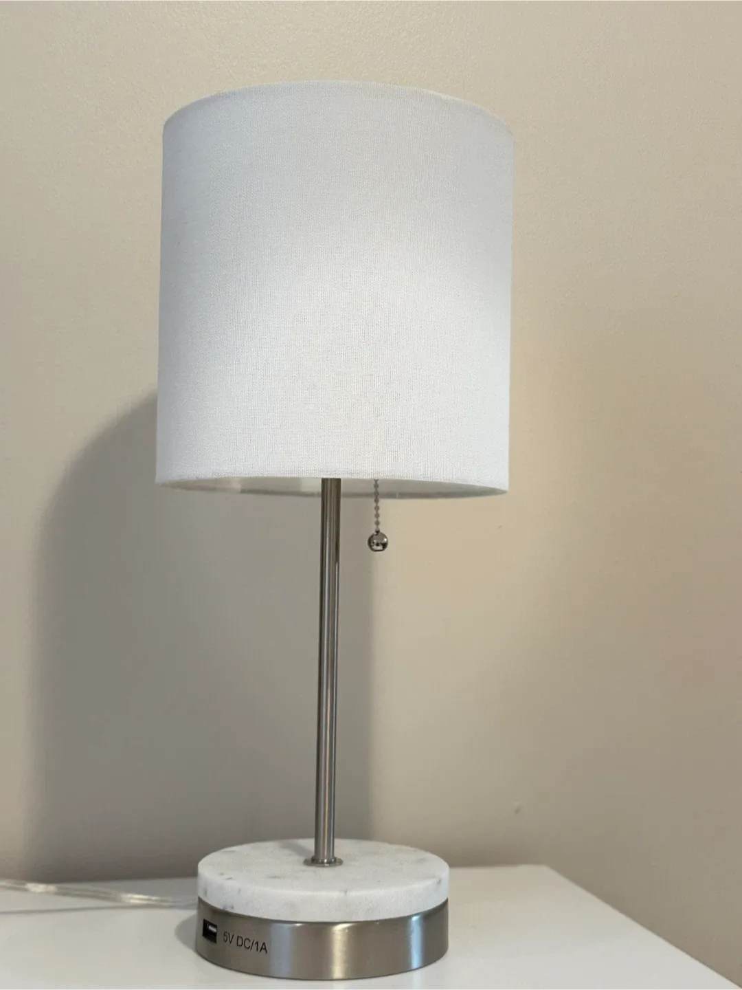 White Table Lamp image indicator(3)