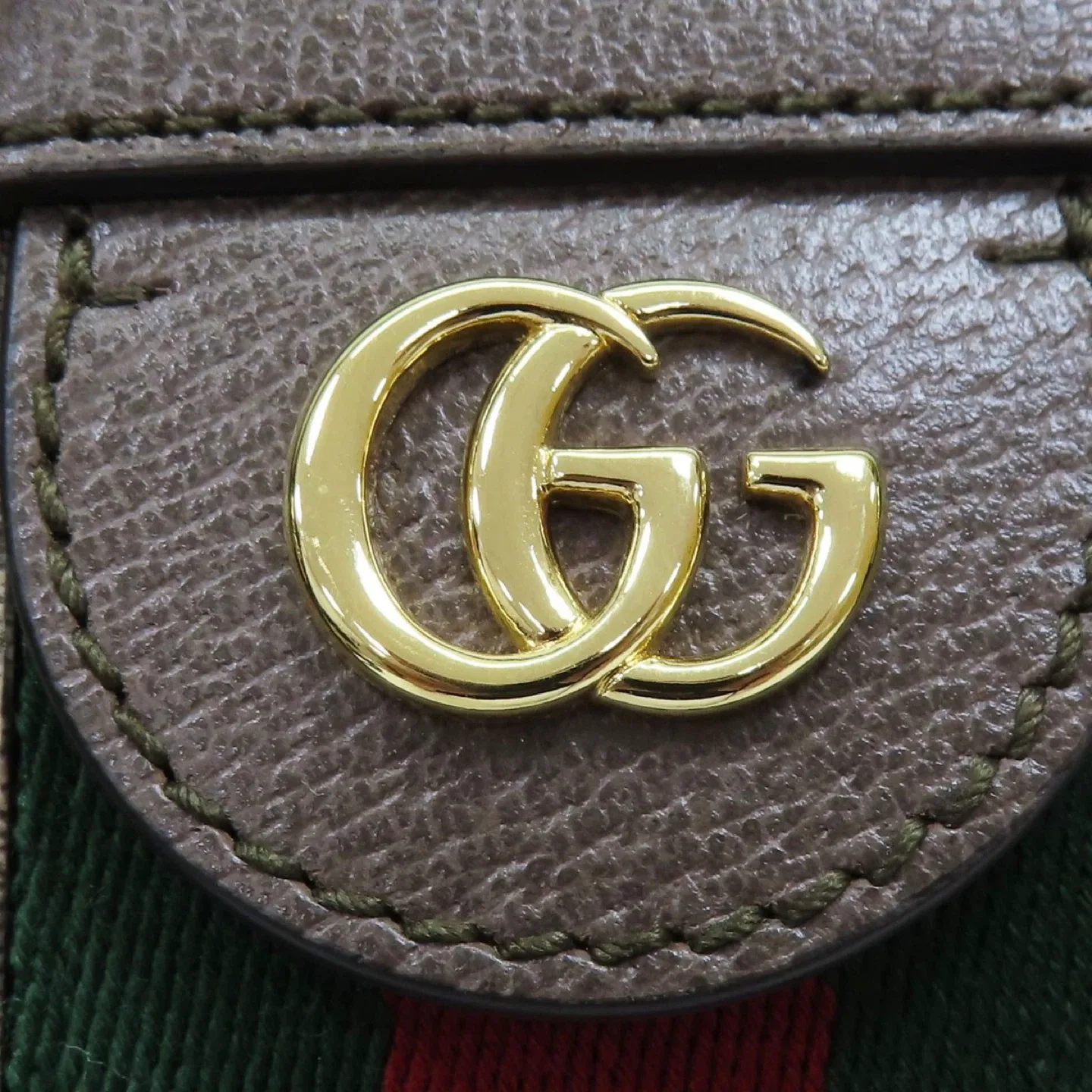 GUCCI GG Supreme Canvas Ophidia bag image indicator(5)