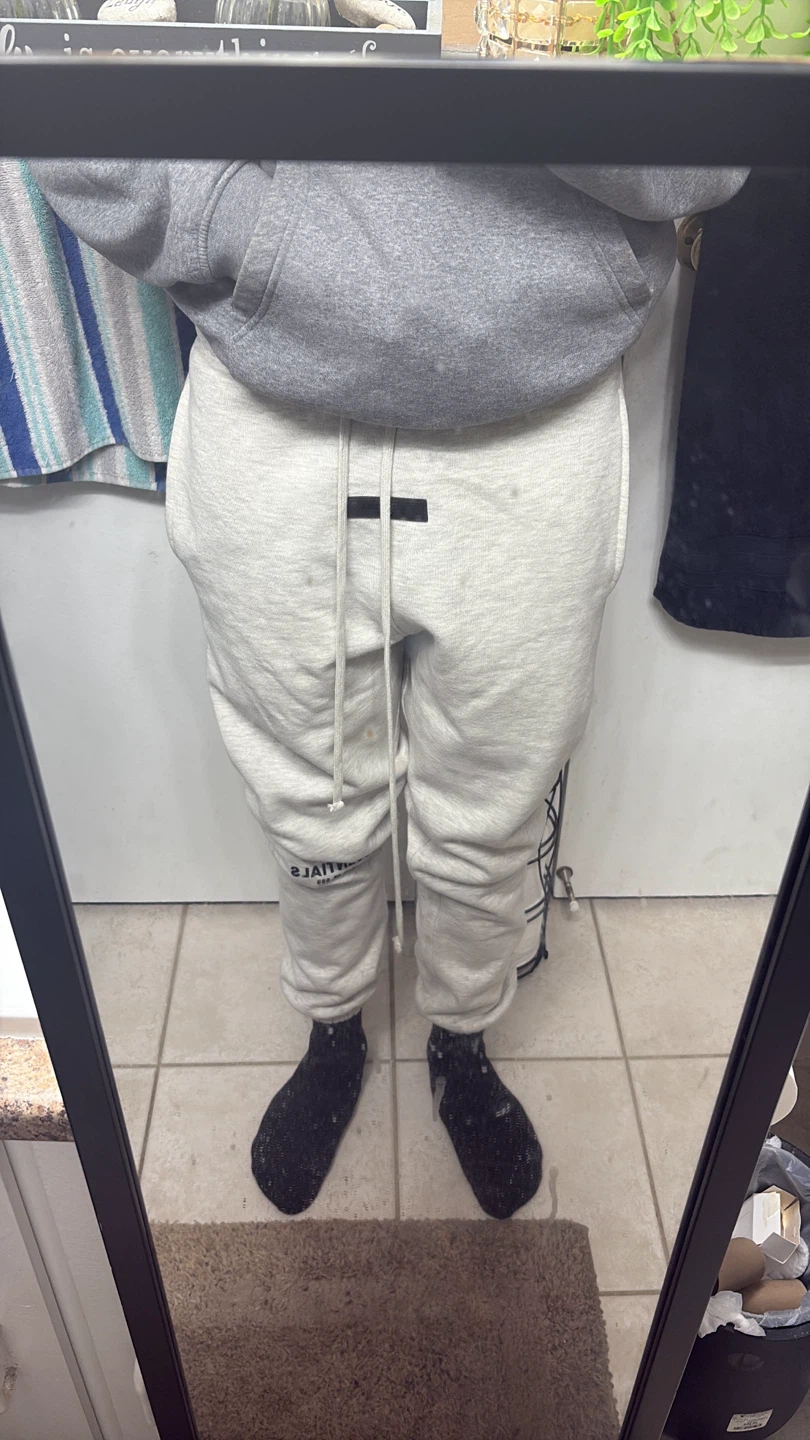 Light Oatmeal Essentials Sweats - photo 3