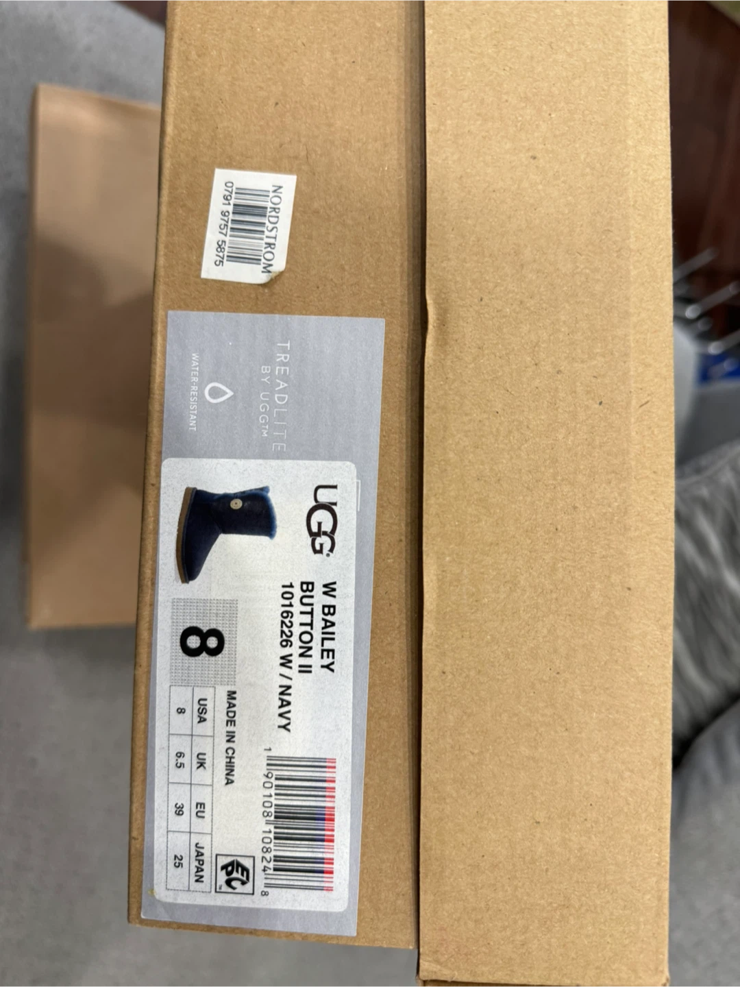 UGG W Bailey Button II Boots - Size 8, Navy - photo 4
