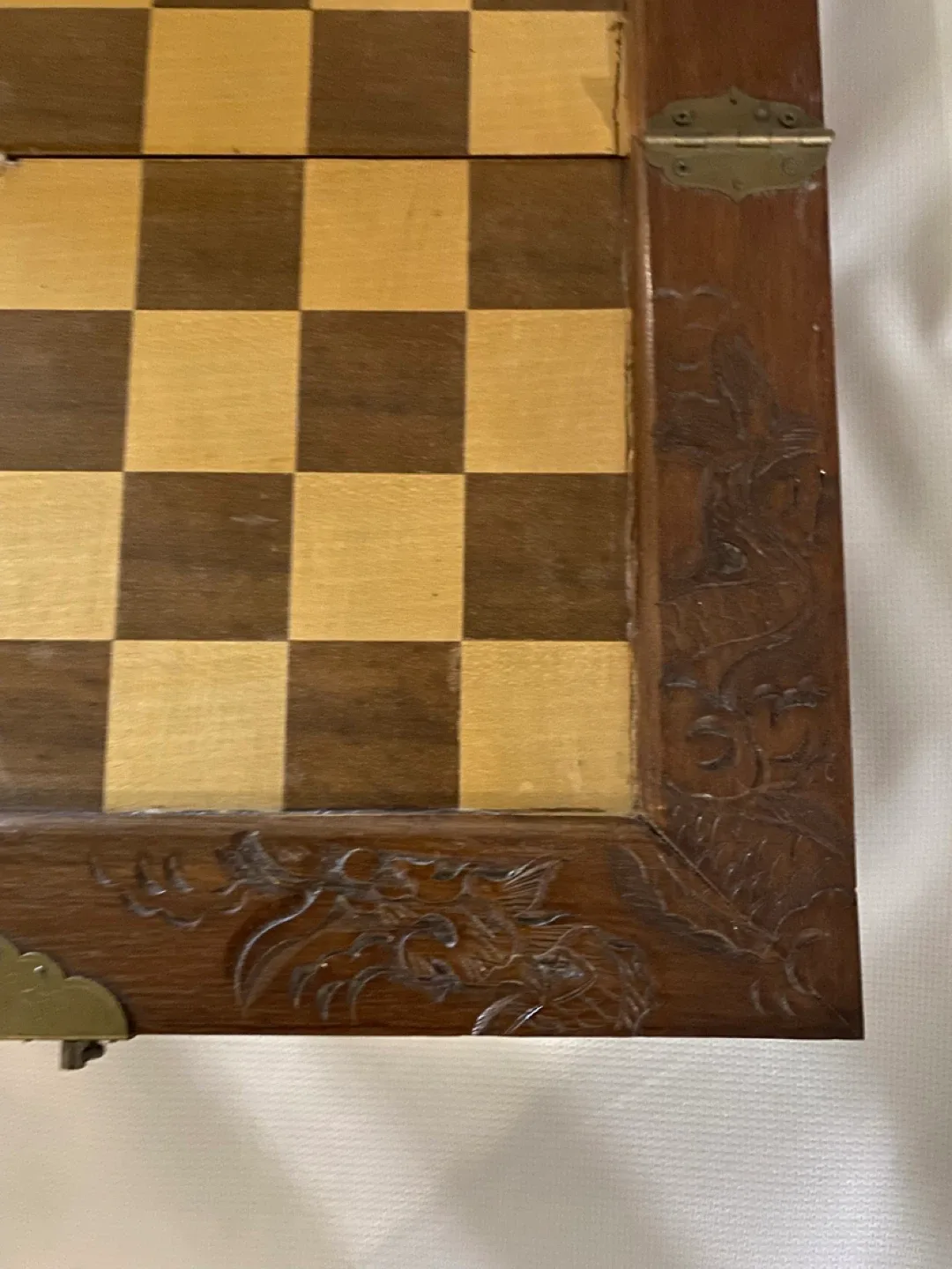 Vintage Wooden Chess Set with Carved Details image indicator(4)