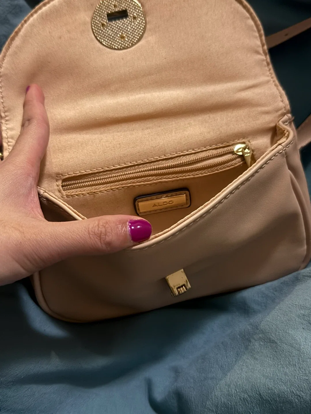 Aldo Quilted Crossbody Bag - Blush Pink image indicator(3)