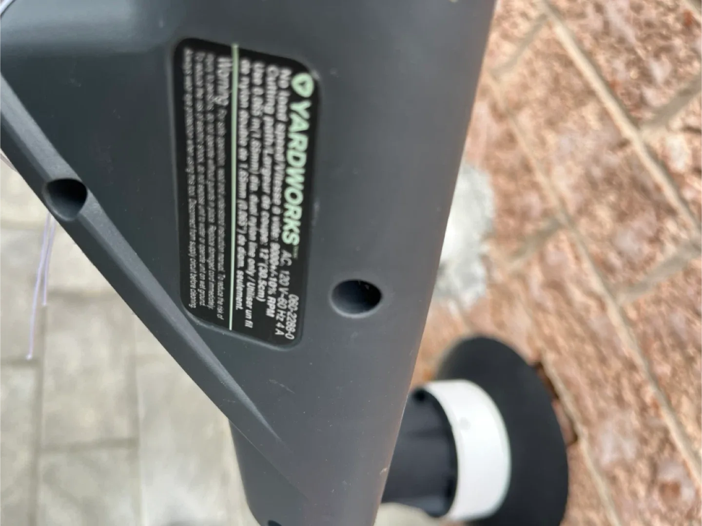 Yardworks Electric String Trimmer image indicator(2)