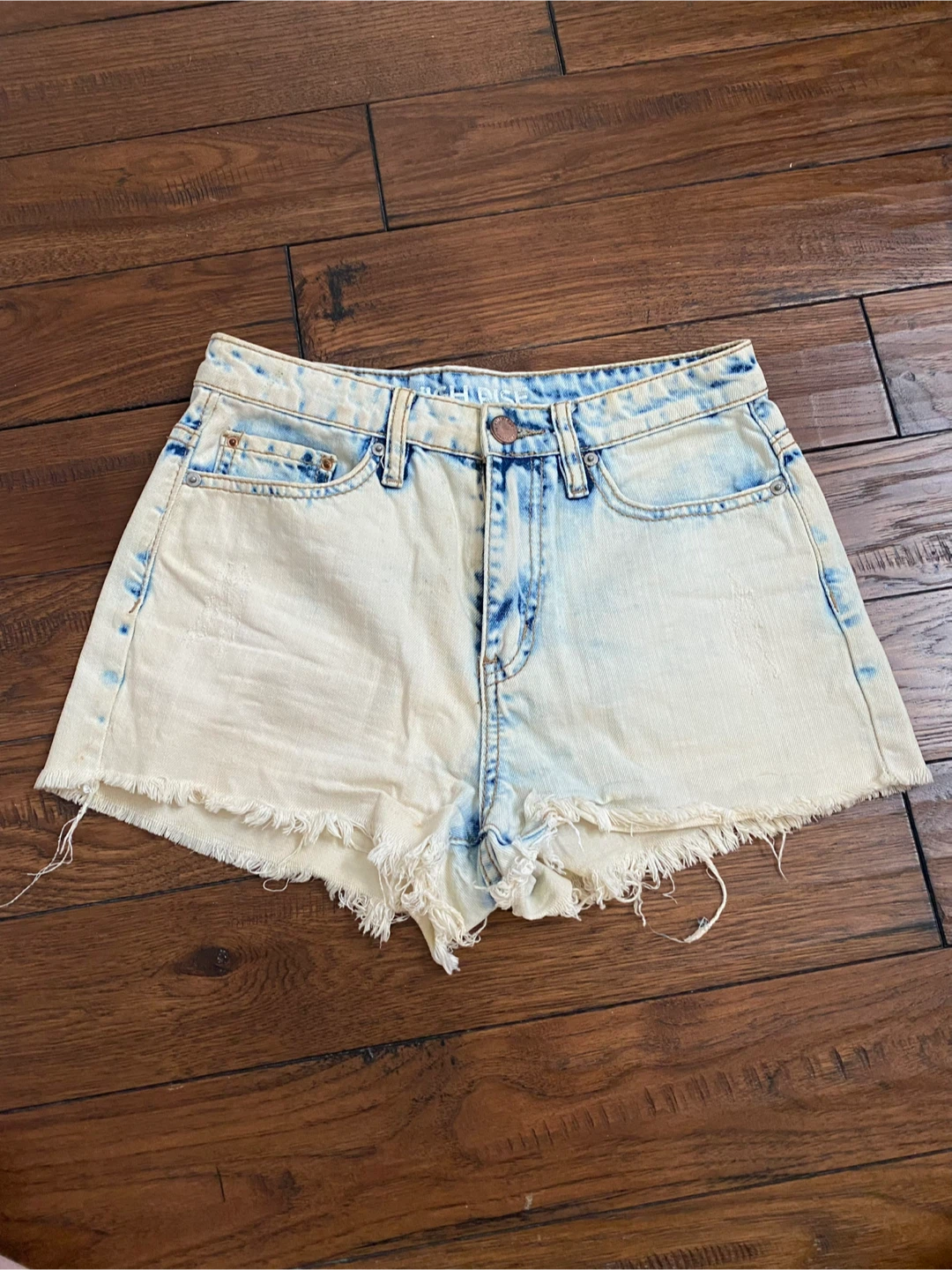 Light Wash High Waist Denim Shorts