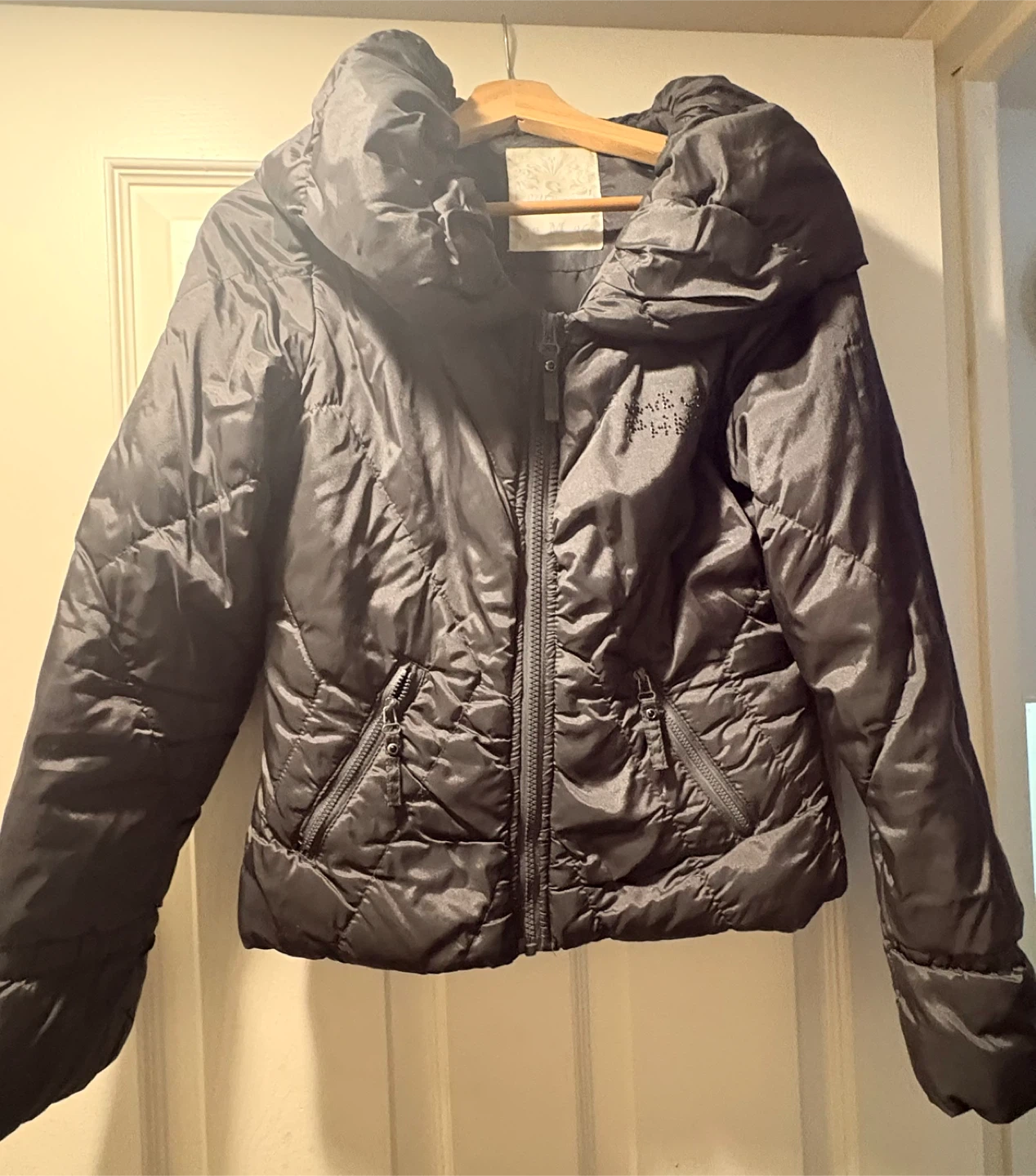 Gate One Puffer Jacket - Black