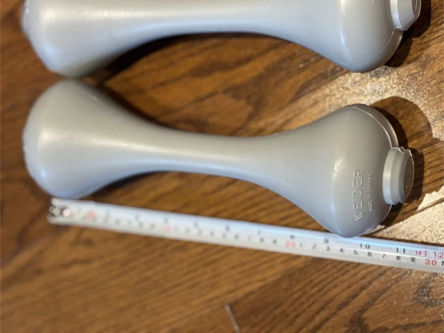 Weider Made in Canada 2.5 pounds X 2 image indicator(3)