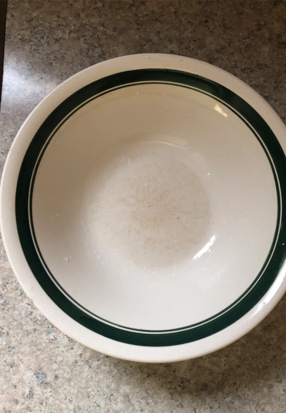 🆓White Bowl with Green Trim - photo 2