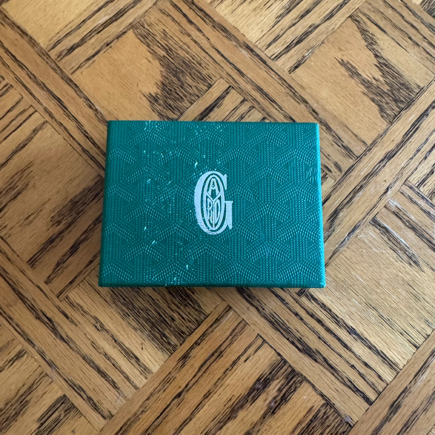Red Goyard Card Holder - photo 3