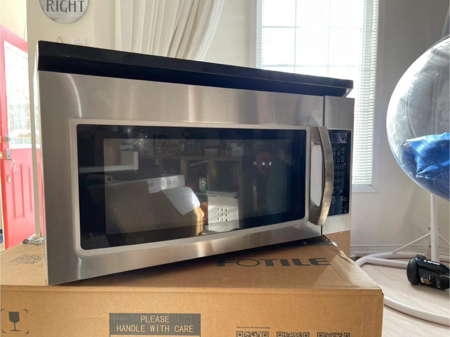 Whirlpool Stainless Steel Over-the-Range Microwave image indicator(4)