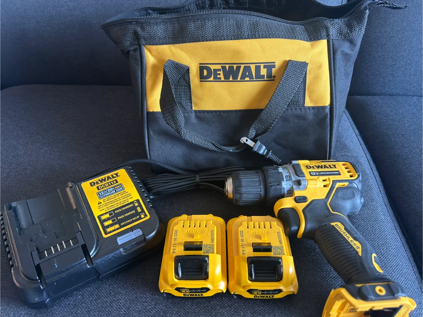 DeWalt DCD701F2 12V Cordless Drill/Driver Kit - photo 2