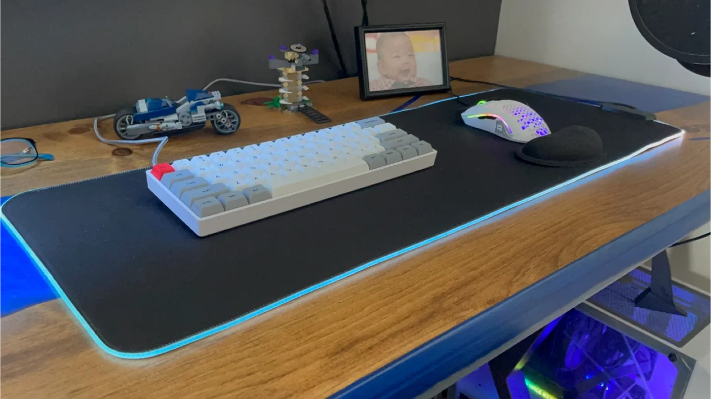 Large RGB Gaming Mouse Pad image indicator(3)