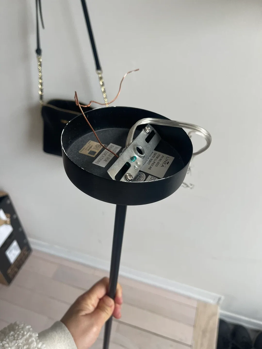 Clear Glass Pendant Lamp image indicator(3)