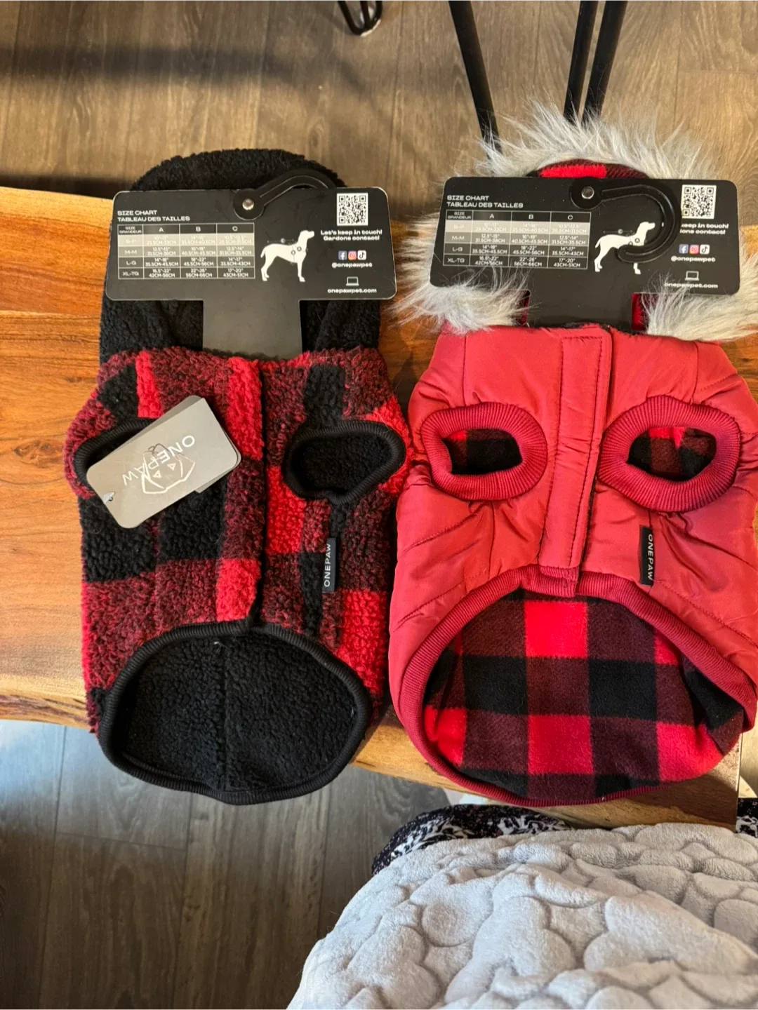 One Paw Dog Coats - Red & Black, Size L image indicator(2)